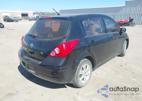 2009 Nissan Versa 1.8Sl z USA, uszkodzony, nr VIN 3N1BC13E89L416121